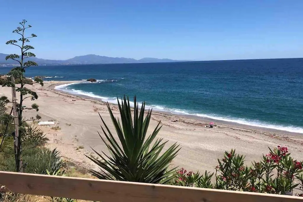 Superbe Appartement Avec Piscine A 800M De La Mer Bahia de Casares 0*,  Spain